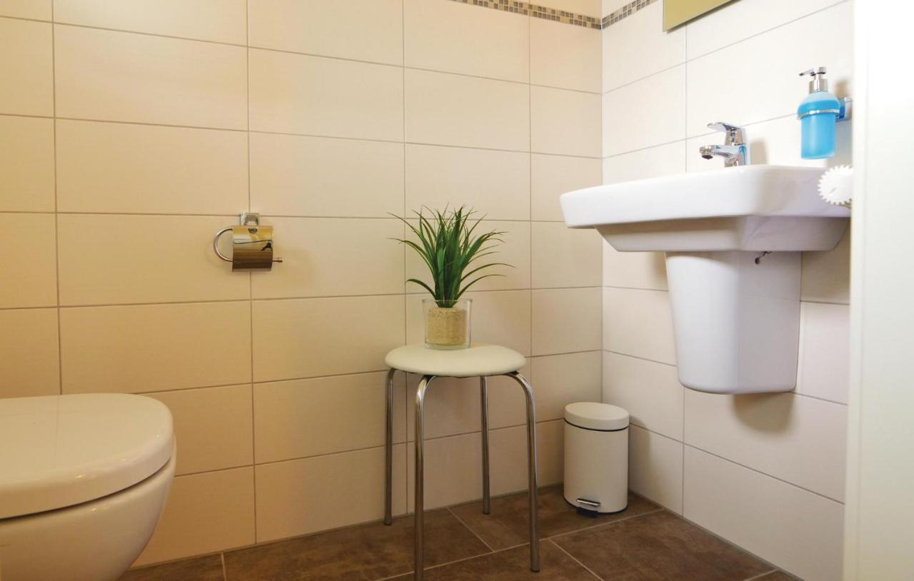 2 Bedroom Nice Home In Dagebuell Ngoại thất bức ảnh